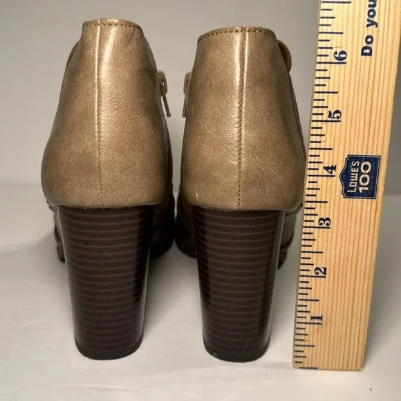 🌻 Report Aquarium Women’s Open Toe Heeled Booties size 9 - Picture 3 of 7